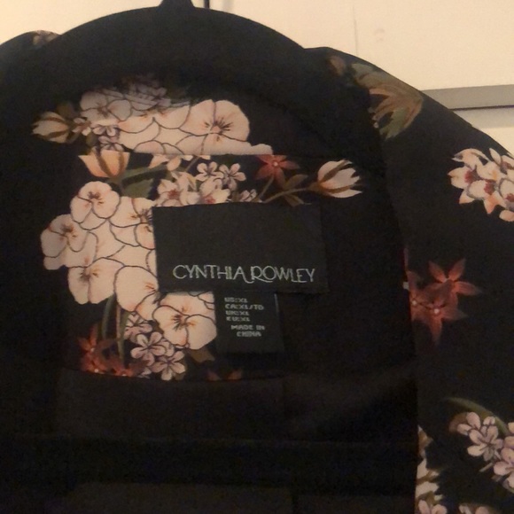 Cynthia Rowley Floral Blazer - Picture 3 of 5